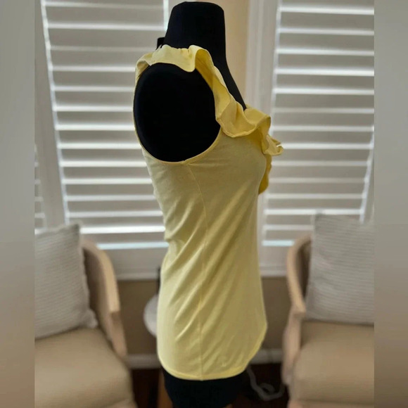 Lilly Pulitzer | Nadel Sunglow Ruffled Pima Cotton Tank Top - Size XS - Picture 3 of 6